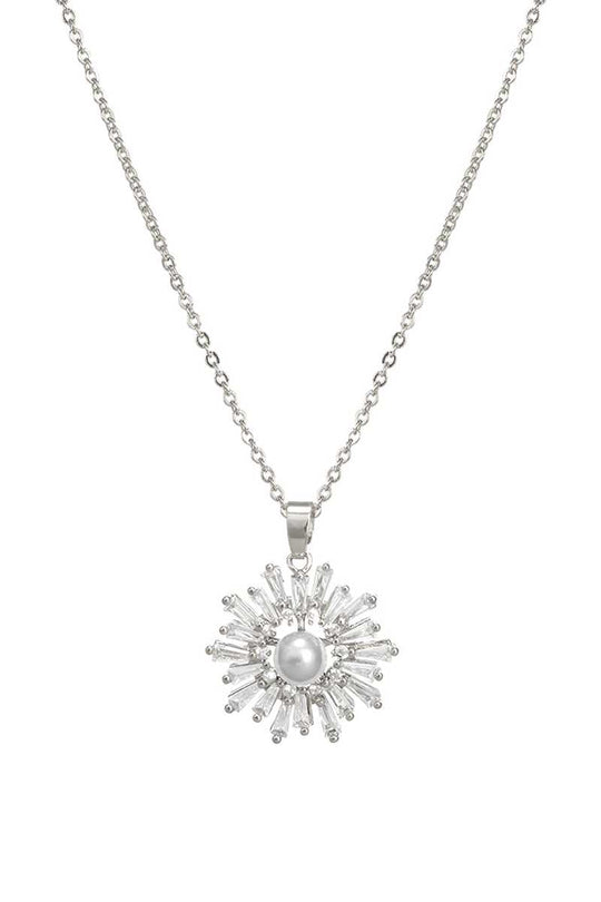 Burst Pearl Center Necklace