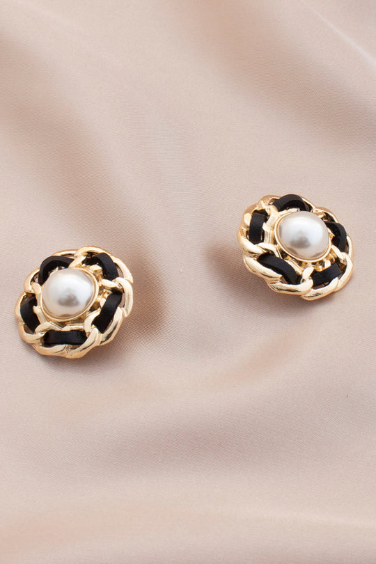 Pearl Curb Link Round Metal Earring